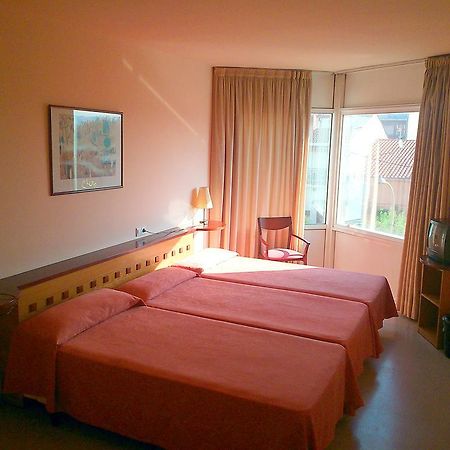 Hotel Montmeló Exteriör bild