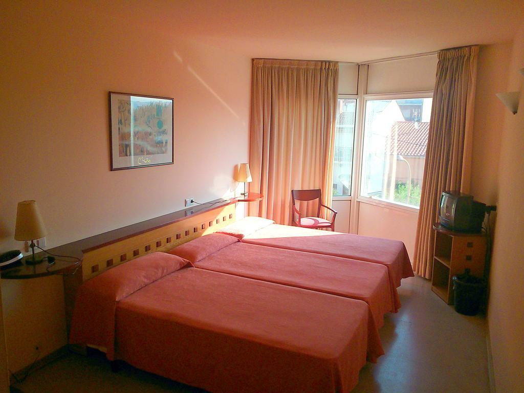 Hotel Montmeló Exteriör bild