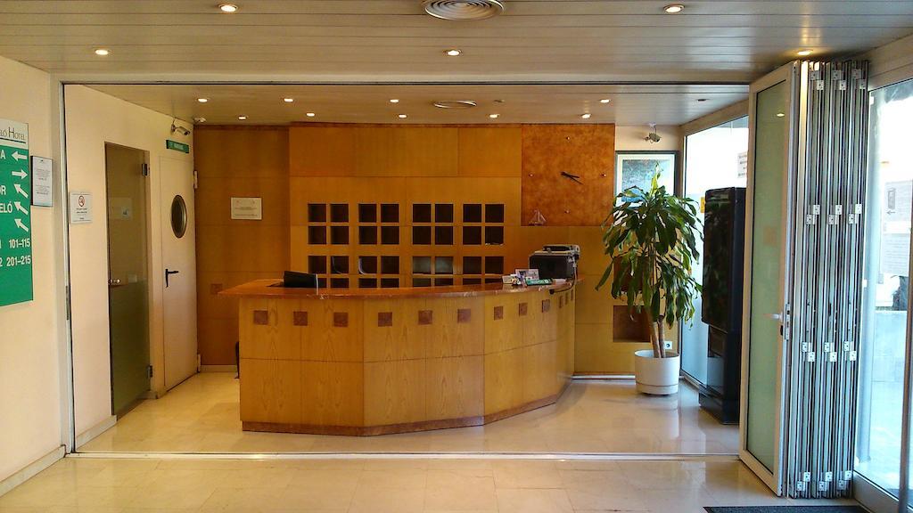 Hotel Montmeló Exteriör bild